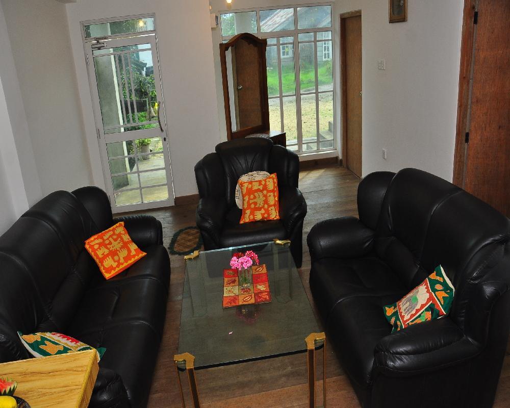 Moonplains Hemaya Bungalow Hotel *