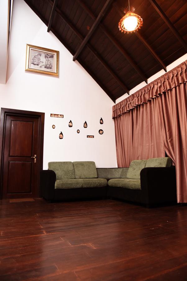 Vanice Hotel