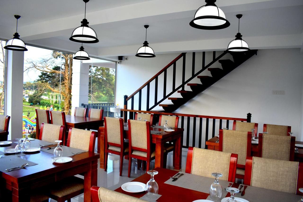 Royal Hotel