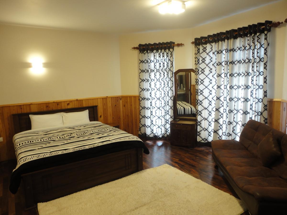 The Hill Town Bed & Breakfast *