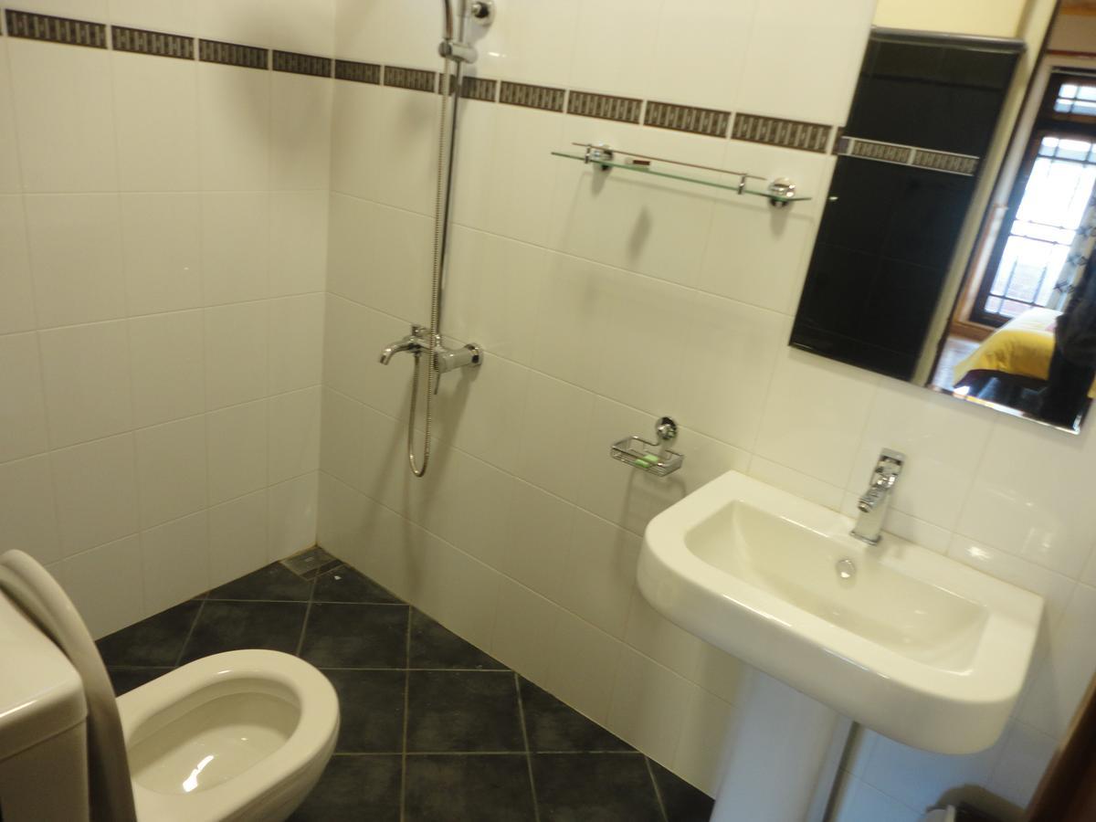 The Hill Town * Nuwara Eliya