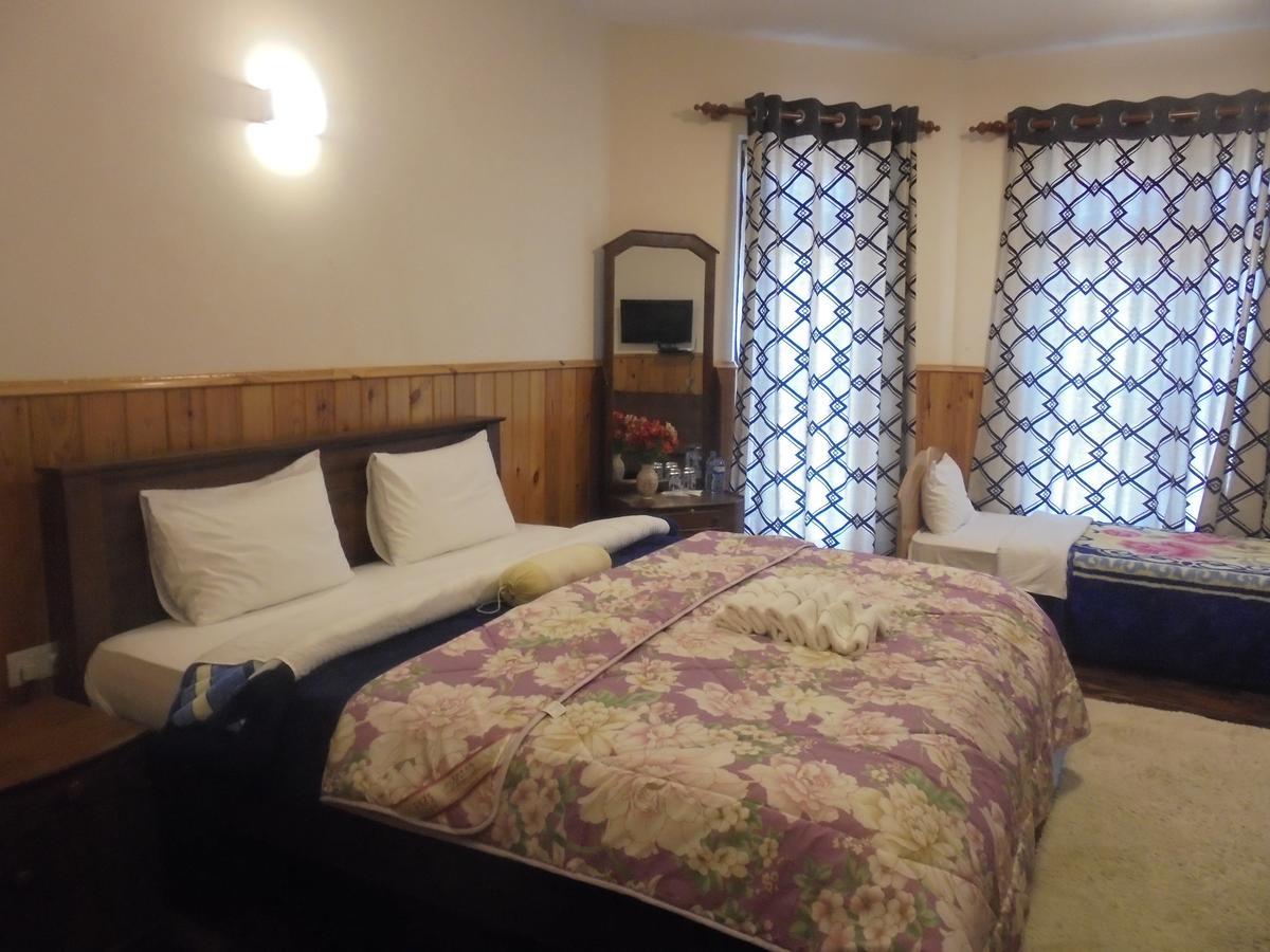 The Hill Town * Nuwara Eliya