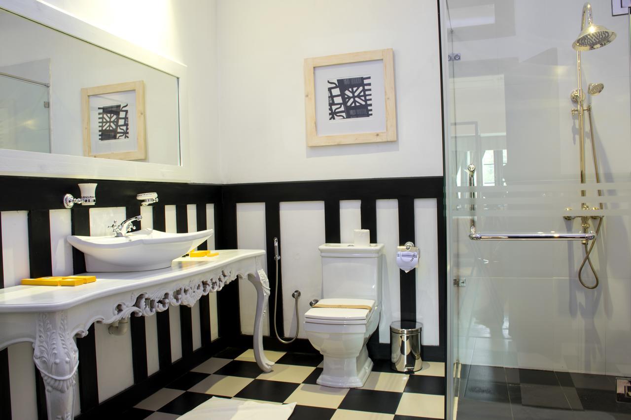 Oliphant Boutique By Amaya Villa