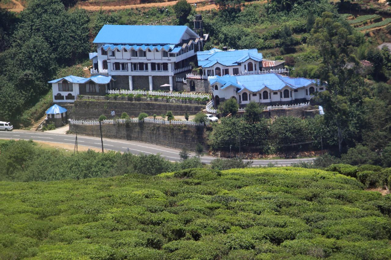 Silver Falls Hotel