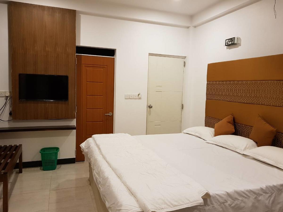 Hotel Rest Master Luxury Bunglaw