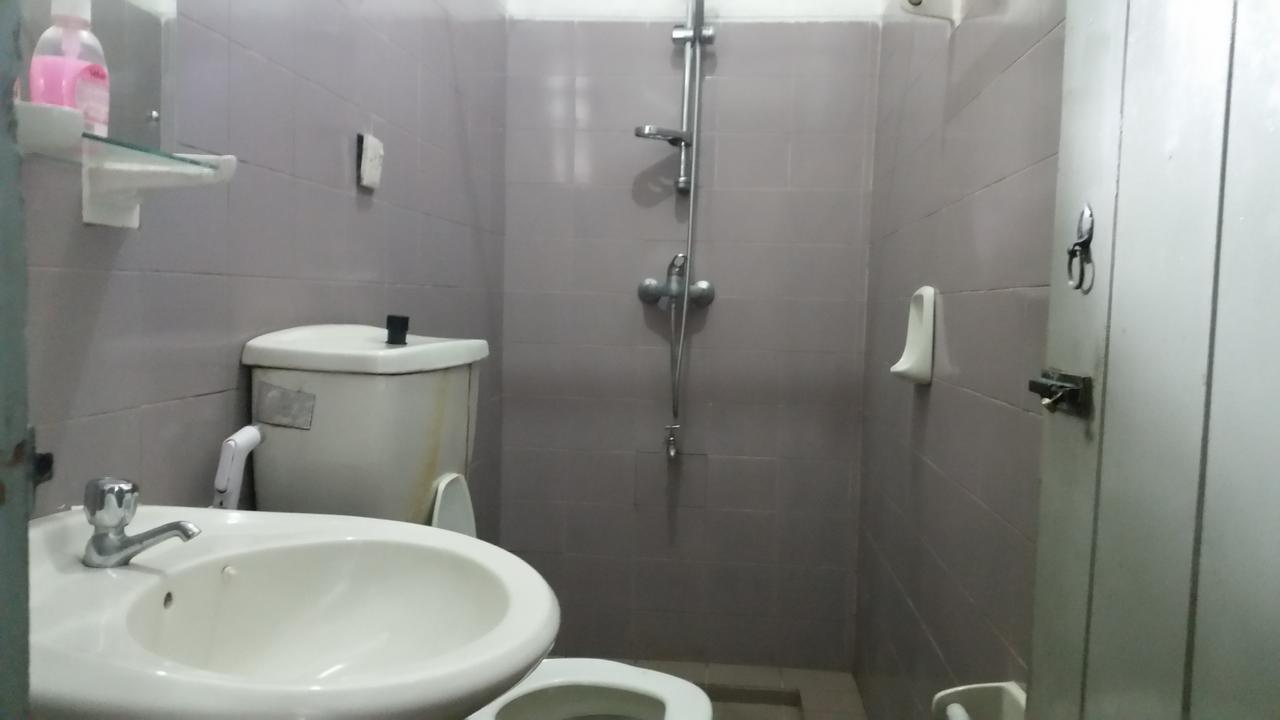 Crown Homestay Nuwara Eliya
