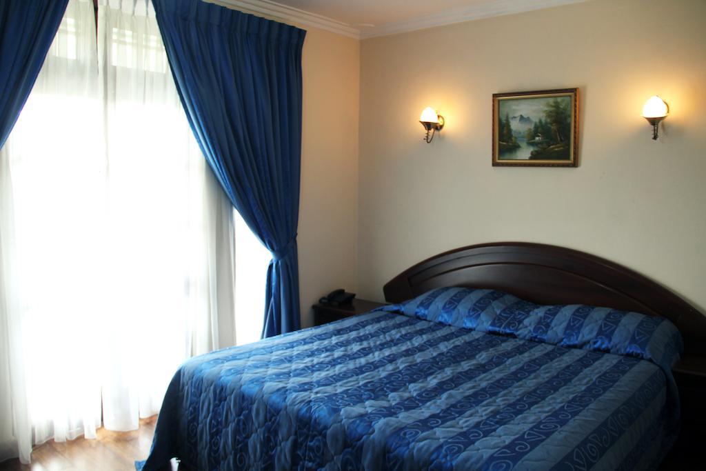 Colling Wood Hotel Nuwara Eliya