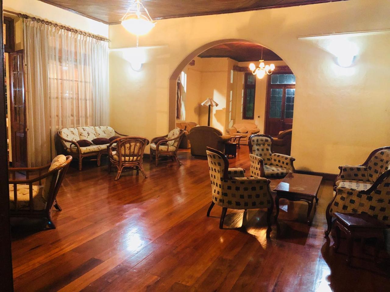 Devon Bungalow Nuwara Eliya