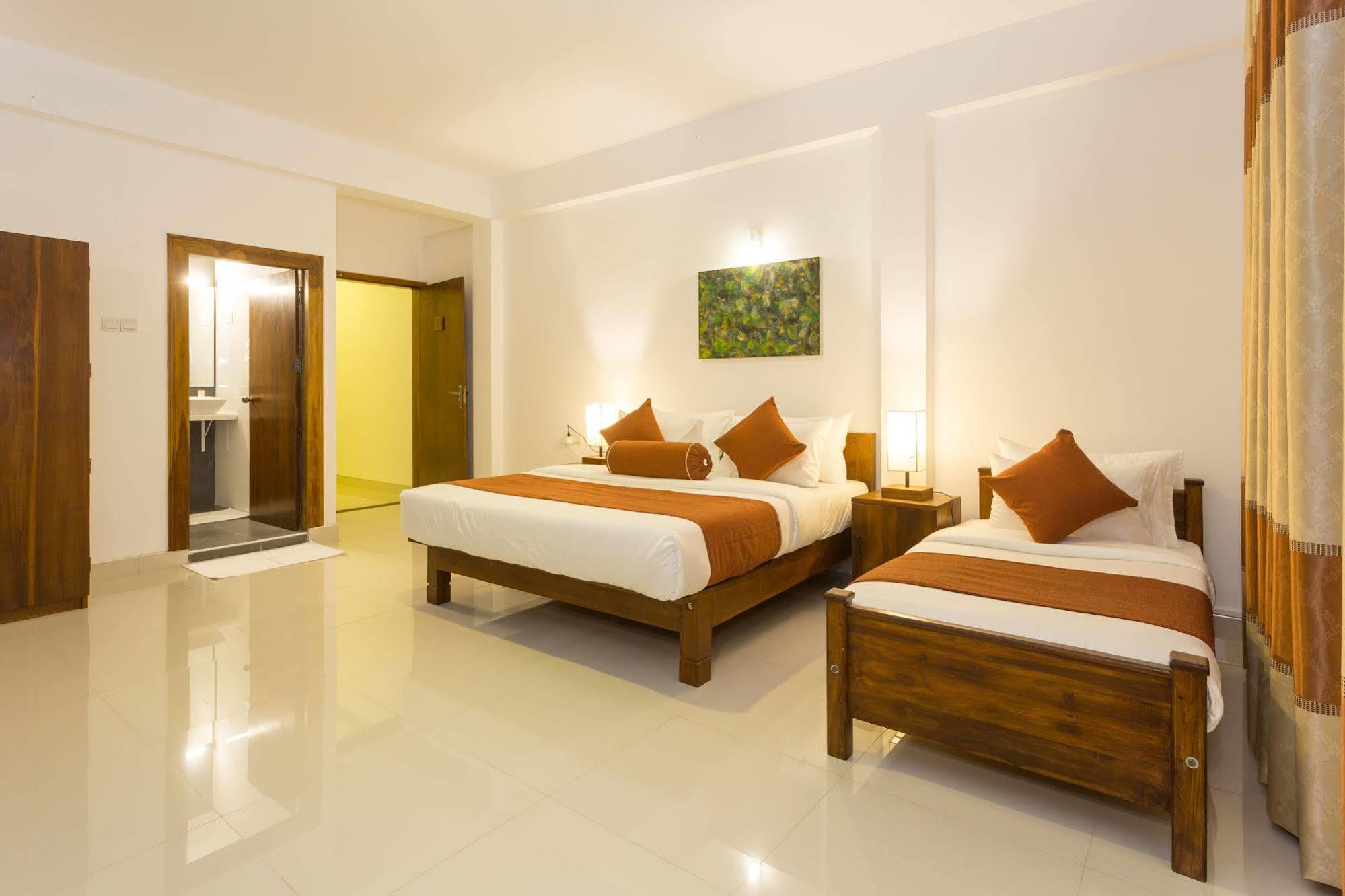 Hotel Grand Camellia