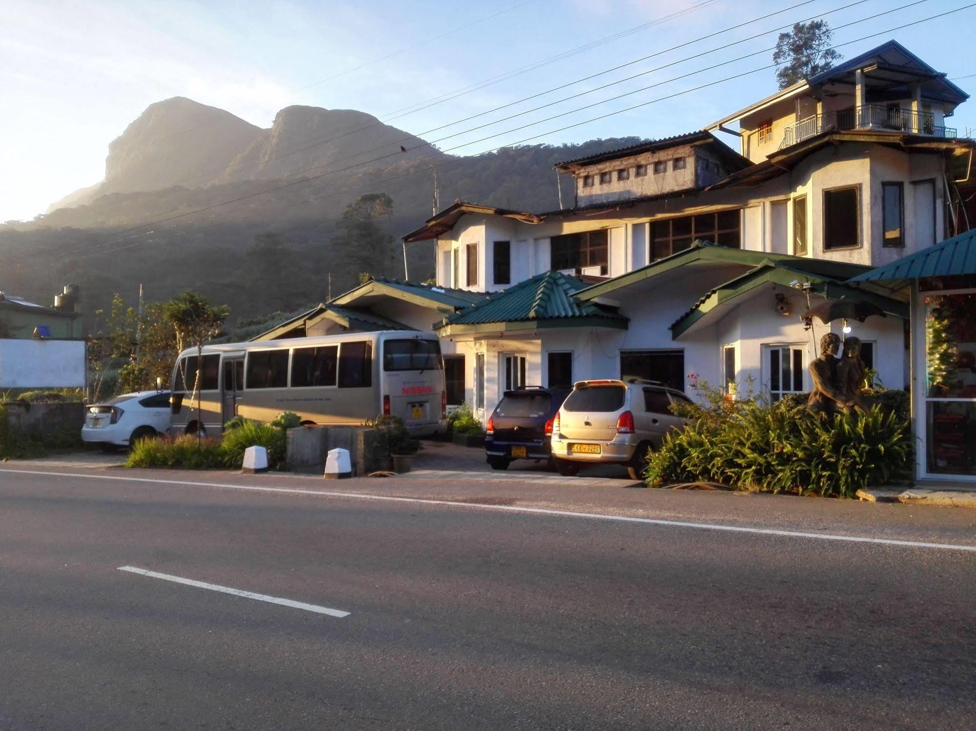 The Ambassador Nuwaraeliya Motel