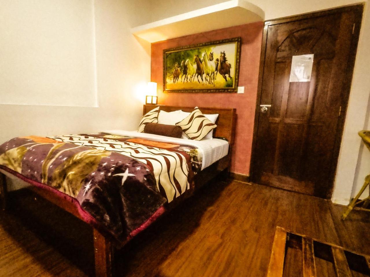 Hills Rest Guest house Nuwara Eliya
