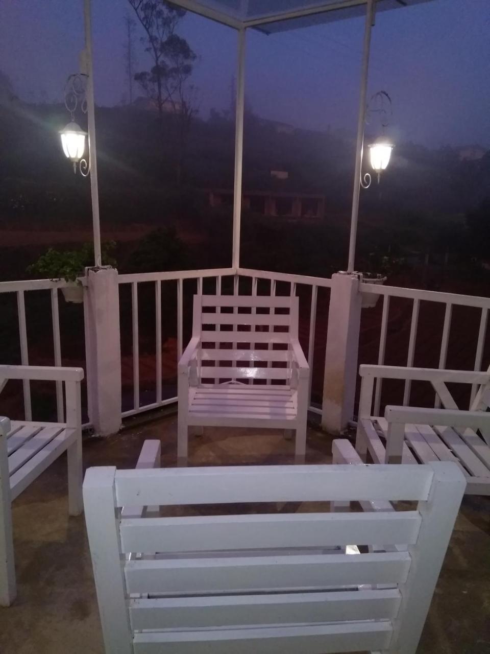 The Farmhouse Nuwaraeliya Lodge *