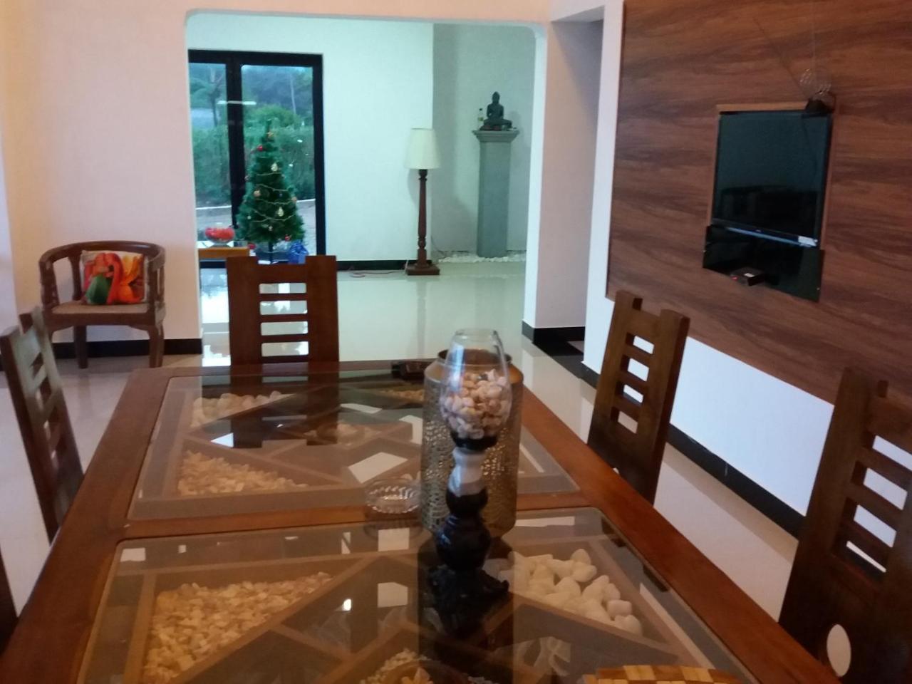 Lakmi's Nuwara Eliya