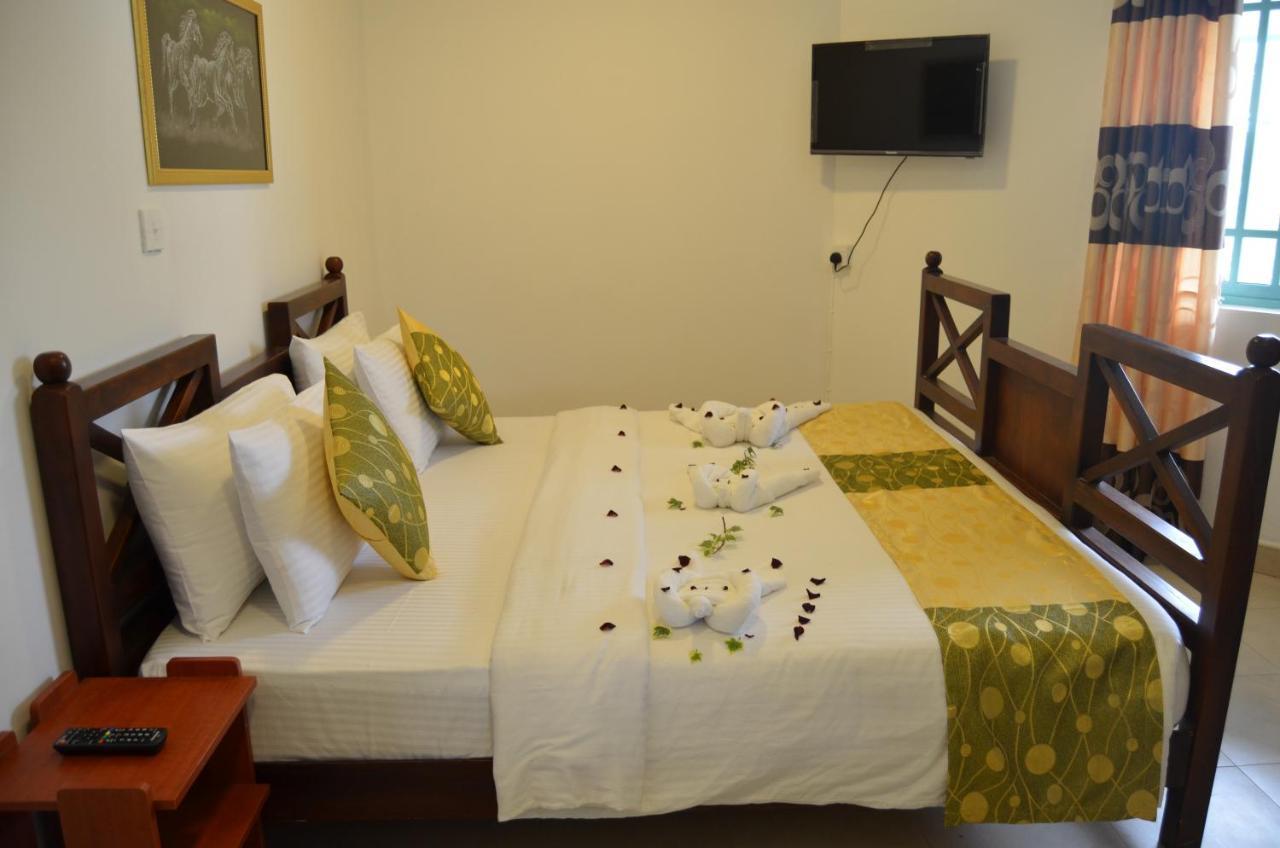Golden Grove Villa, No 51, Katumana, Villa *
