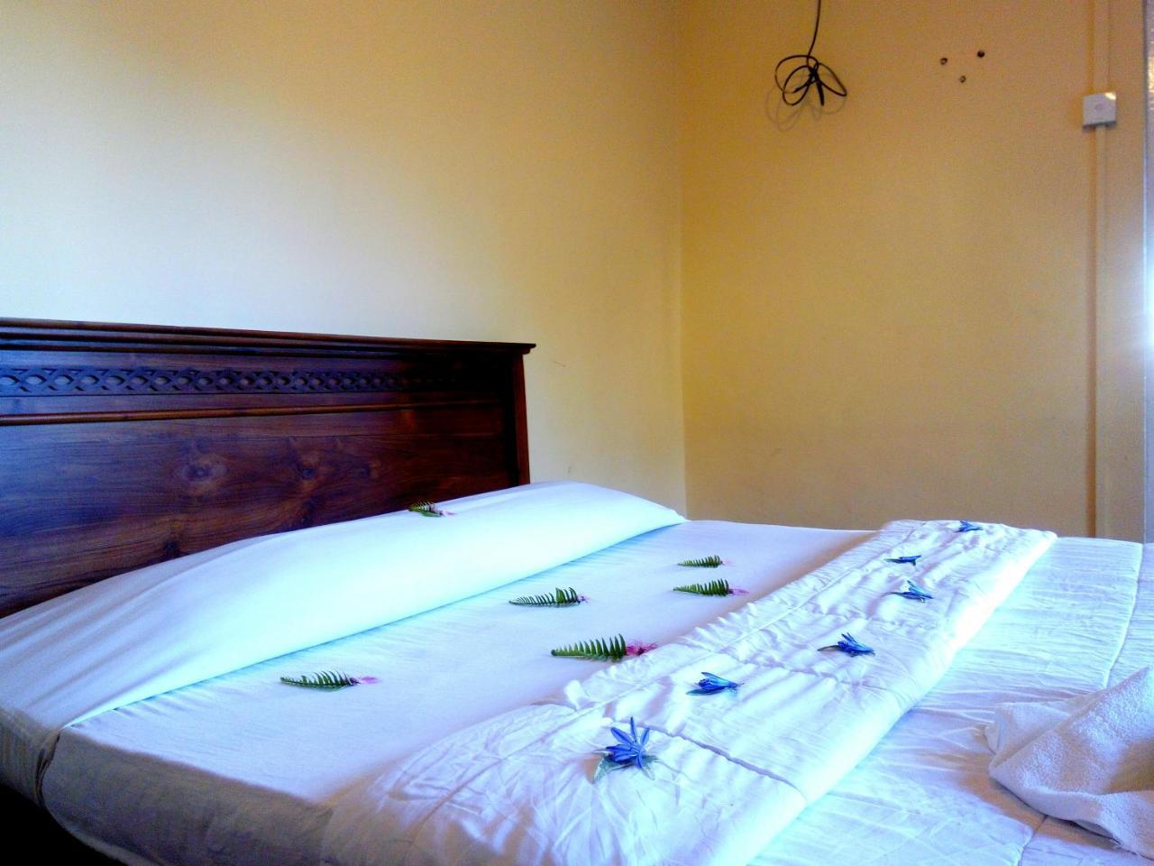 Crown - Hotel Nuwara Eliya