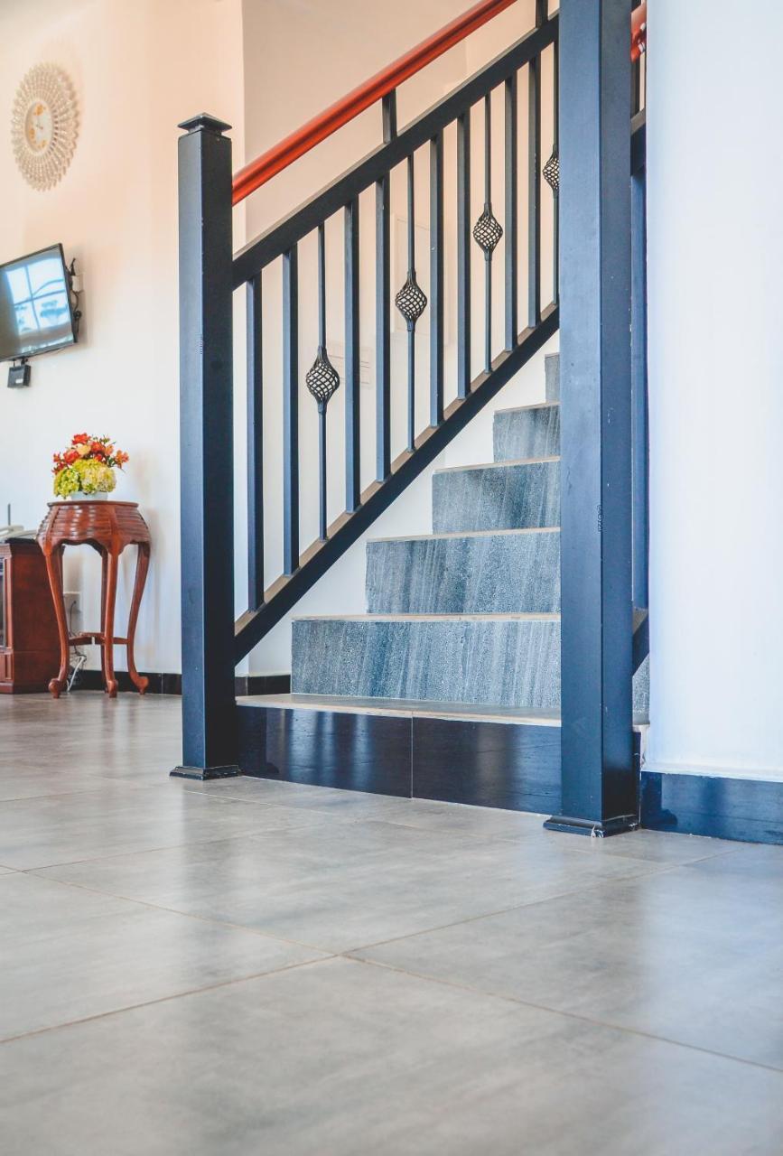 Misthill Rest - Lavish Hotel