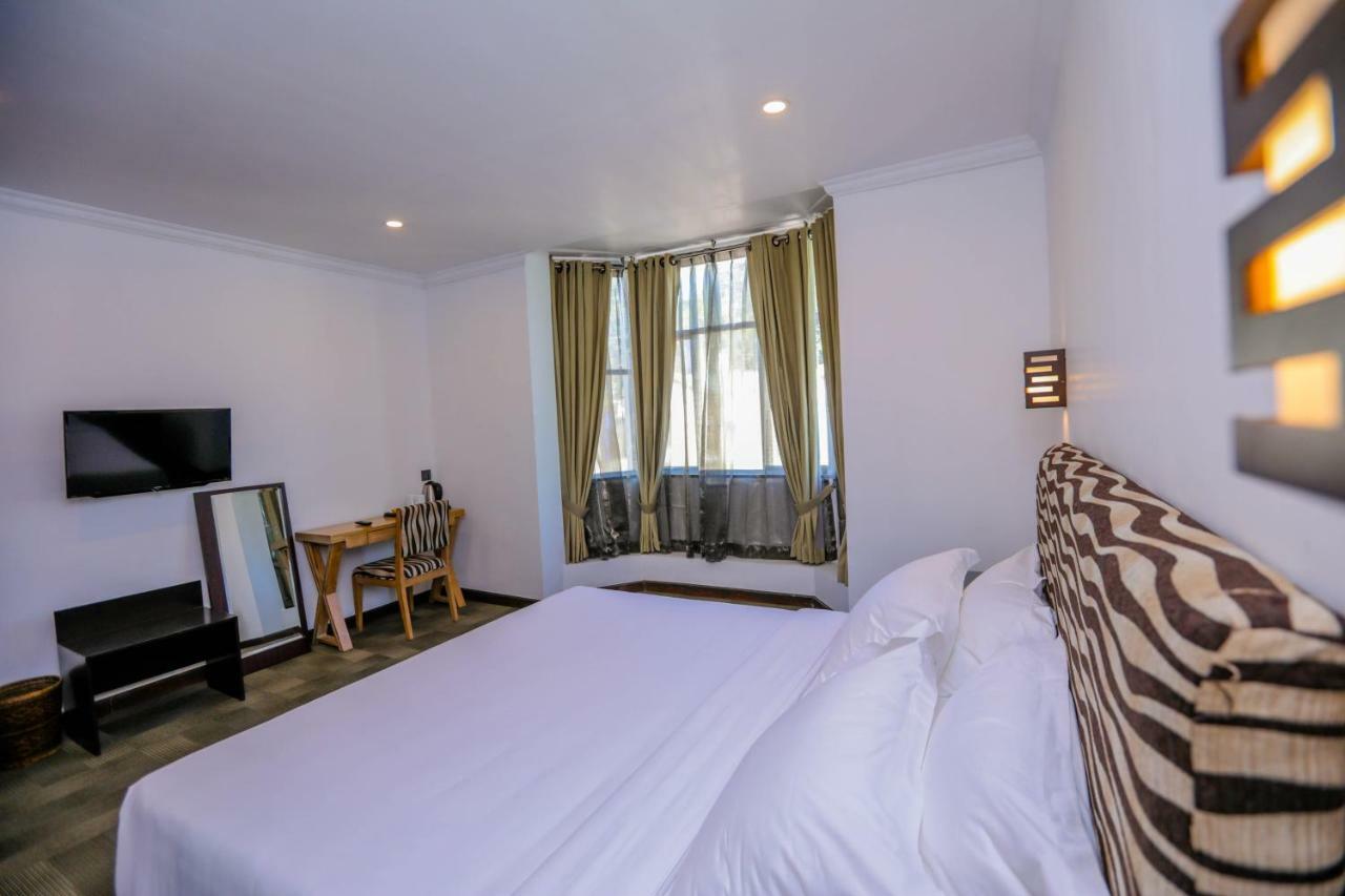 Huddle Hotel Nuwara Eliya