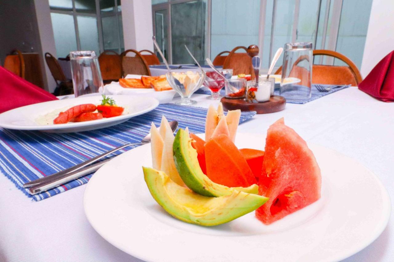 Yoho Pello Hotel