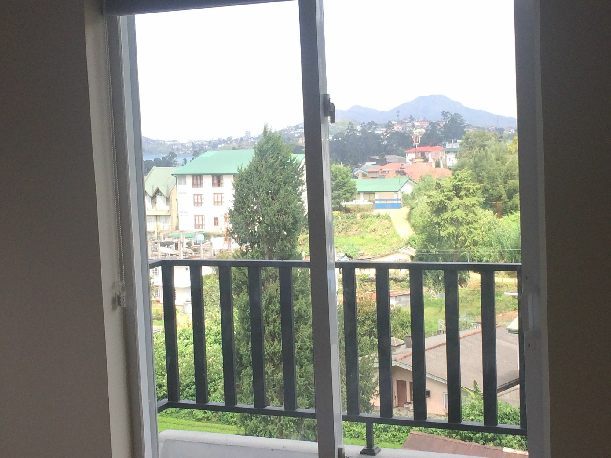 Emirates Luxury Nuwara Eliya