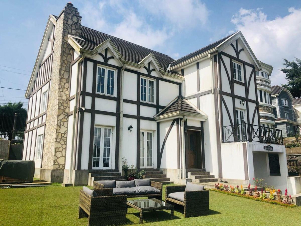 Hotel Tudor Barn 5*