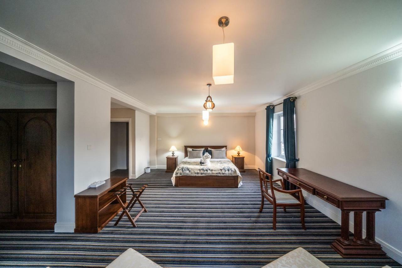 Hotel Tudor Barn Nuwara Eliya