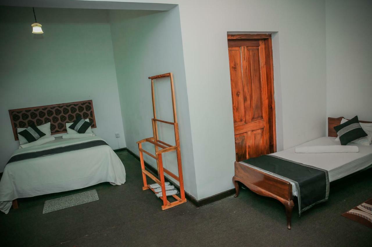 Blandford Guest house 3*