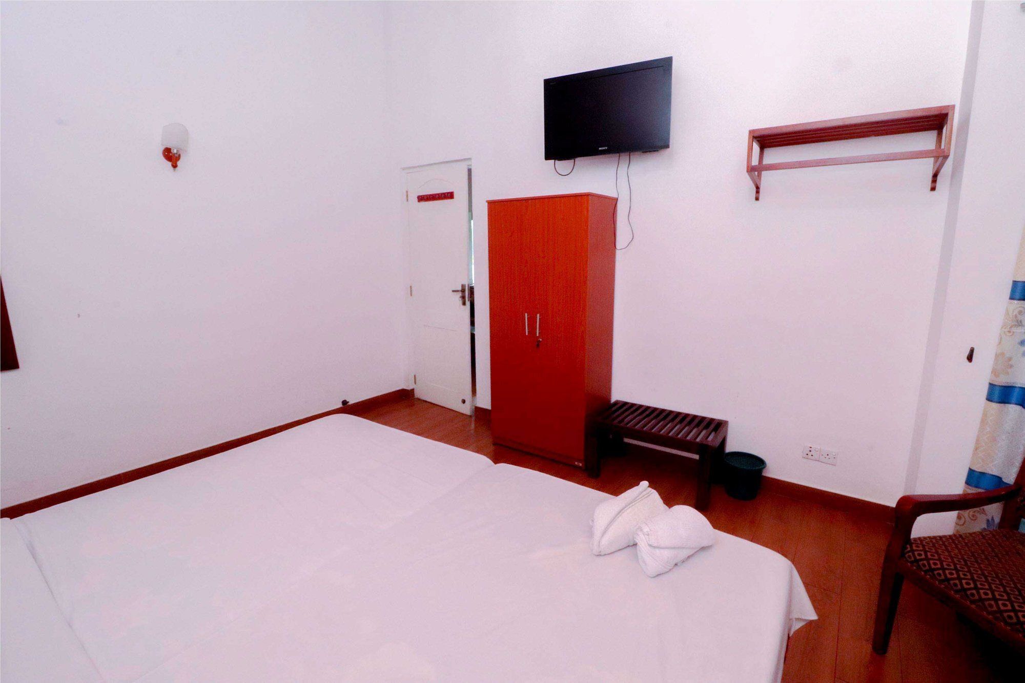 Yoho View Hotel 2*