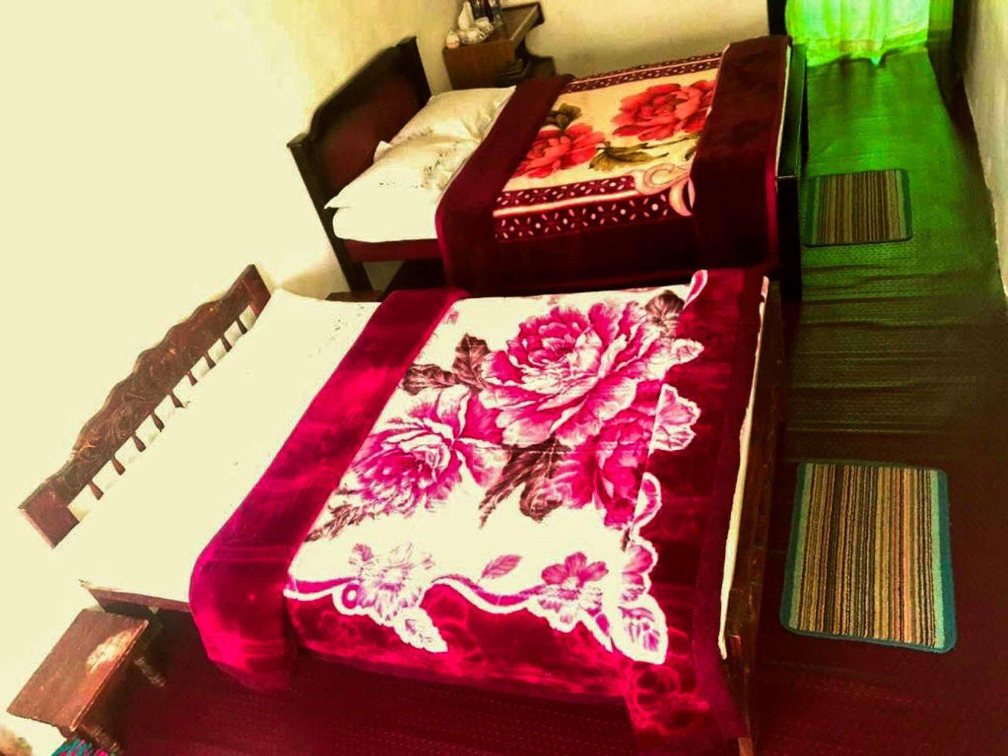 Gregory * Nuwara Eliya