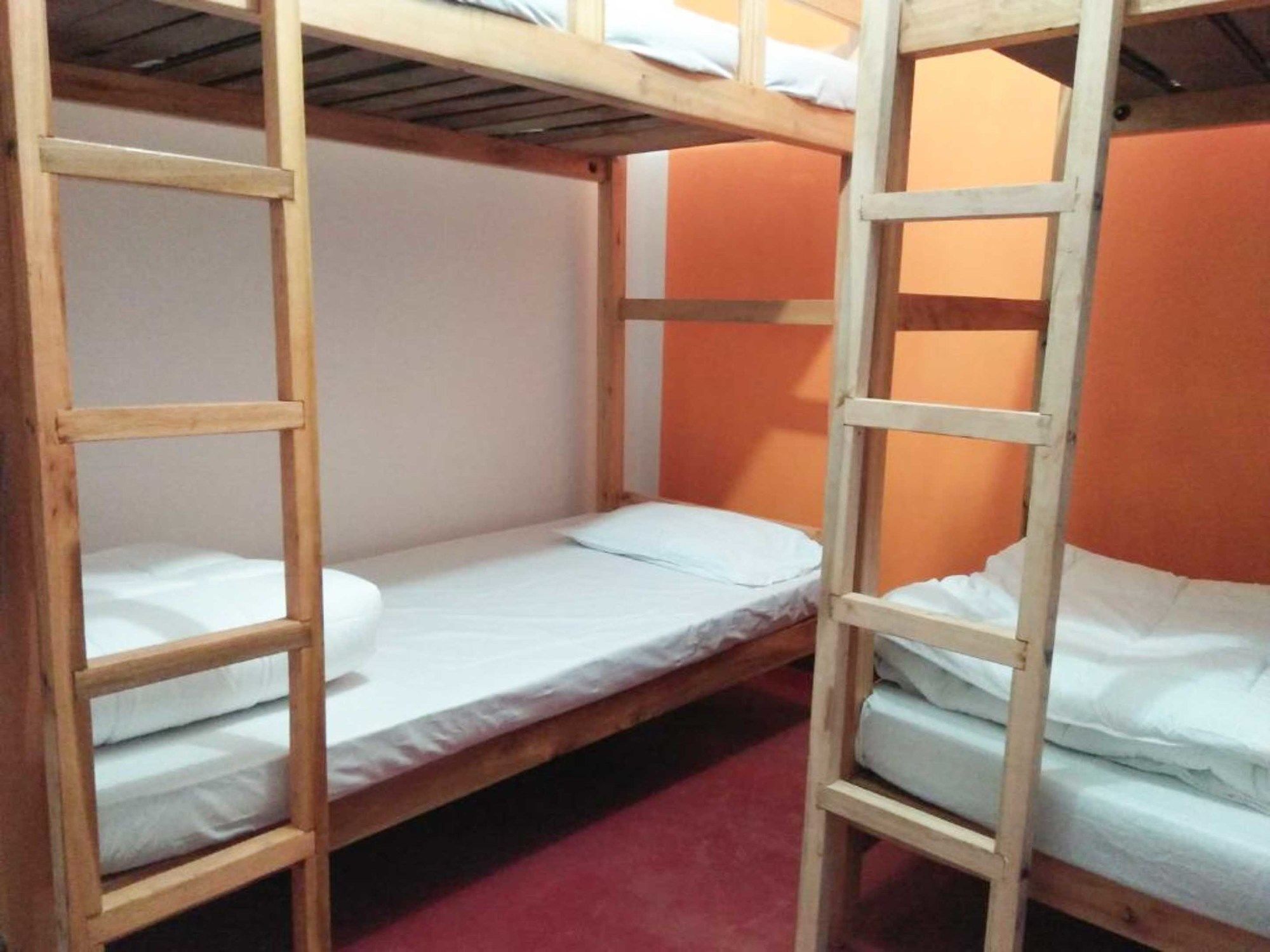 Yoho Step On Budget Hotel *