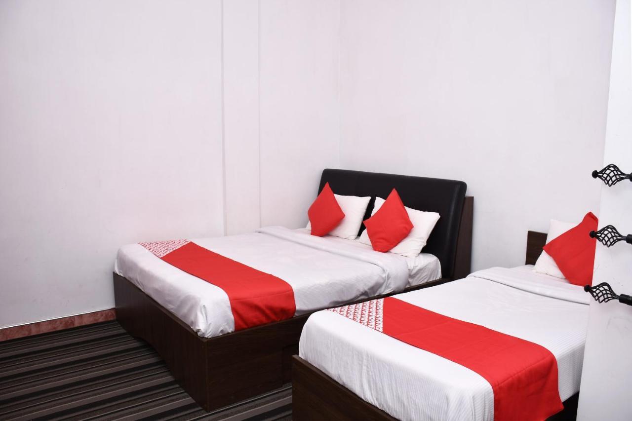 Roshan Hotel 3*