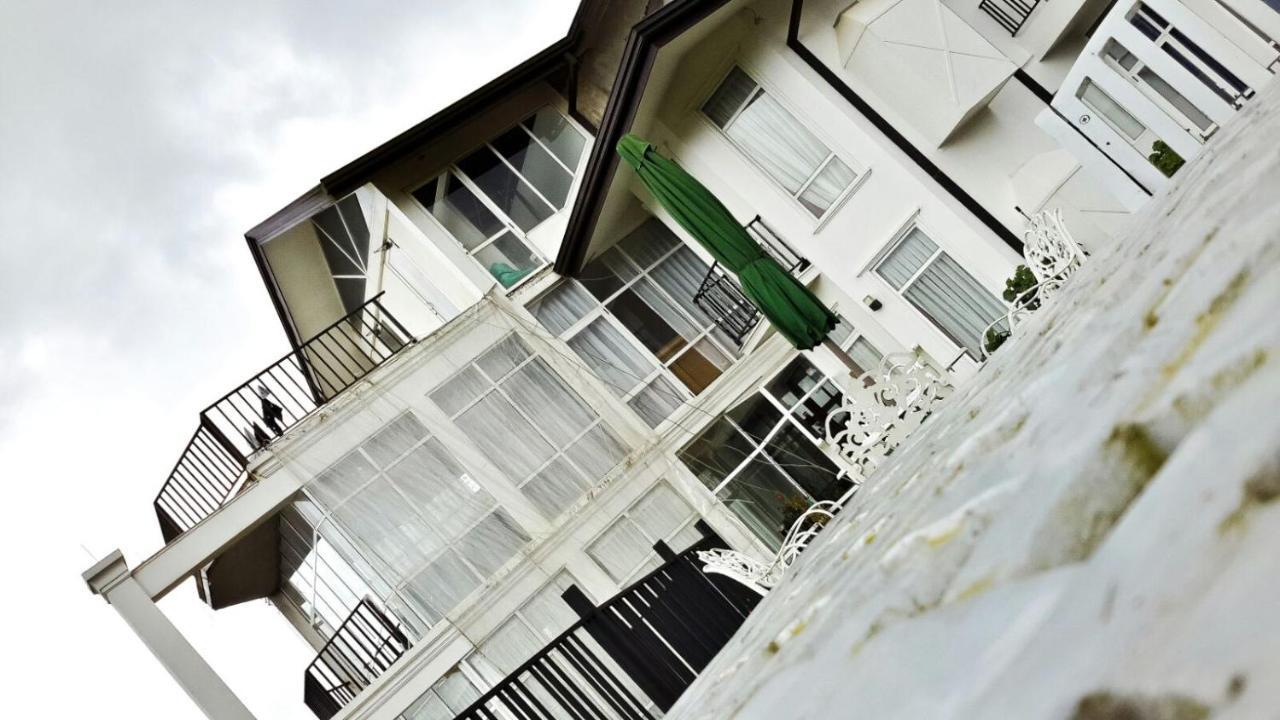 Hotel Rest Master Luxury Bunglaw Nuwara Eliya