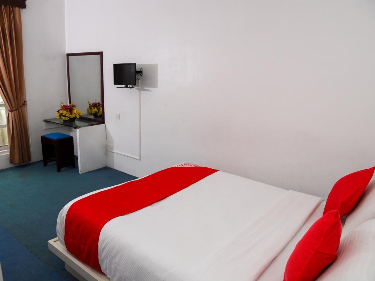 Grand View Hotel 2*