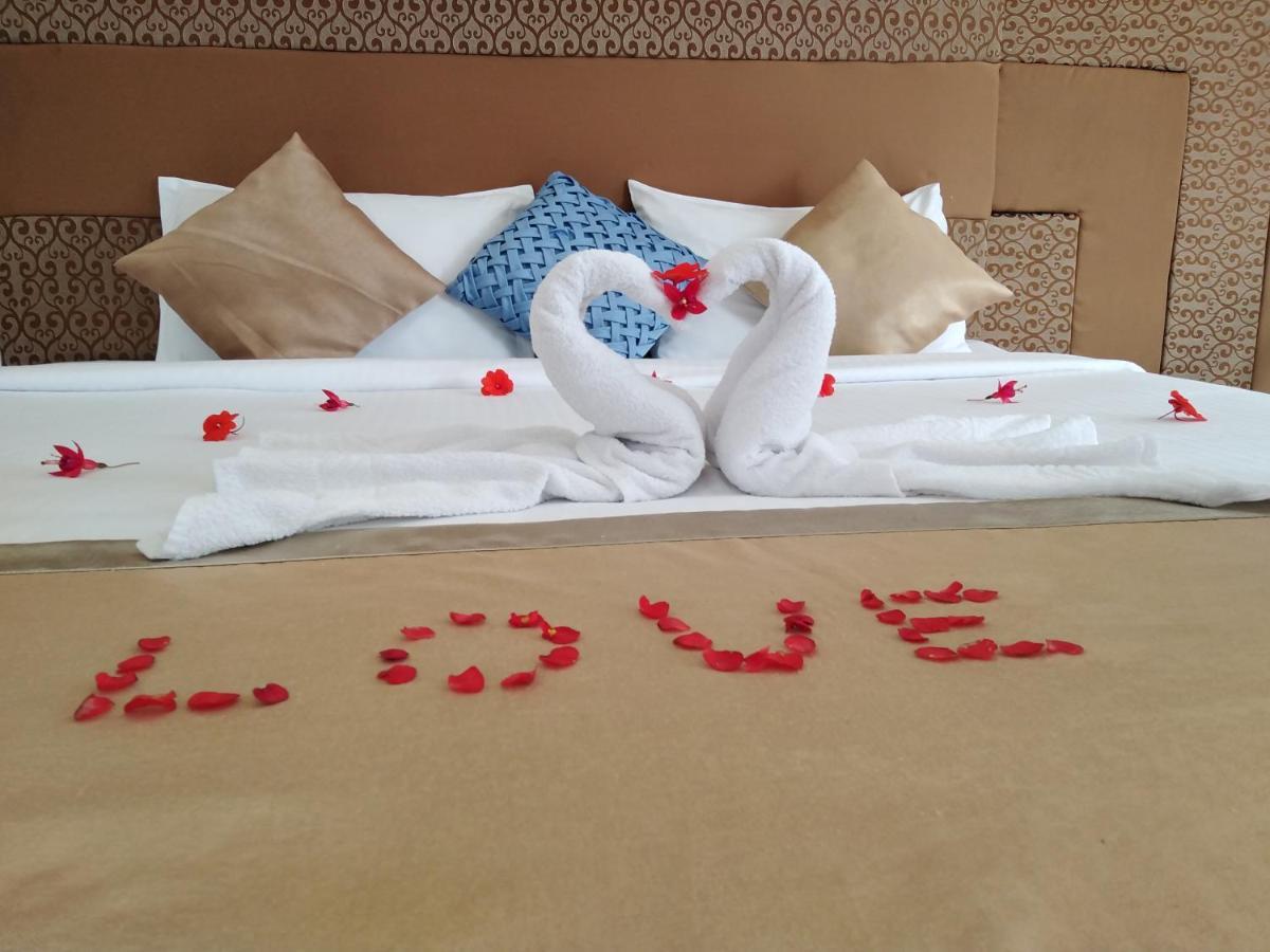 Rest Master Luxury Bunglaw Nuwara Eliya