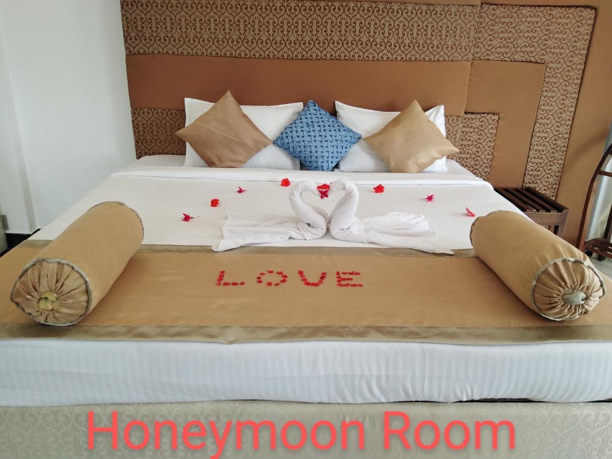 Rest Master Luxury Bunglaw Hotel